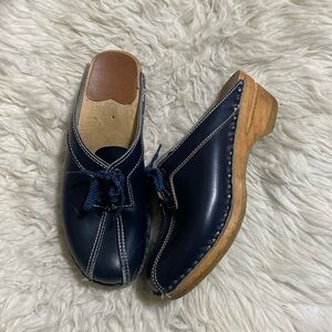 Bastad Swedish Clogs Navy Blue Lace up Wooden Leather Open Back Size 36 US 5.5-6